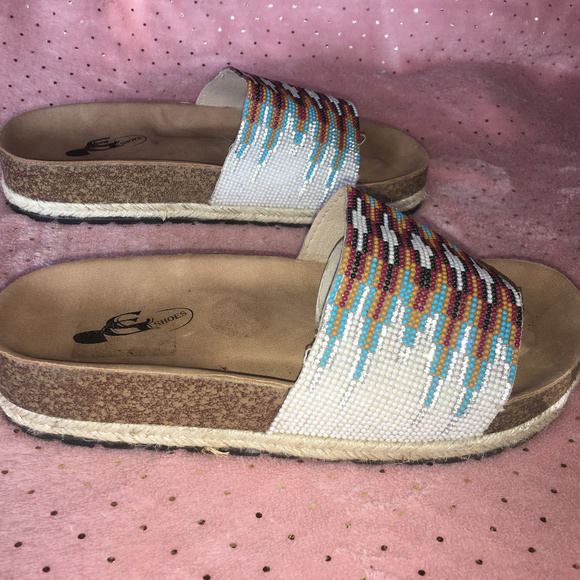 3/$20 Bundle Sale❗️❗️👍💖😁 Beaded Jute Slides Sandals 7 - Picture 5 of 5